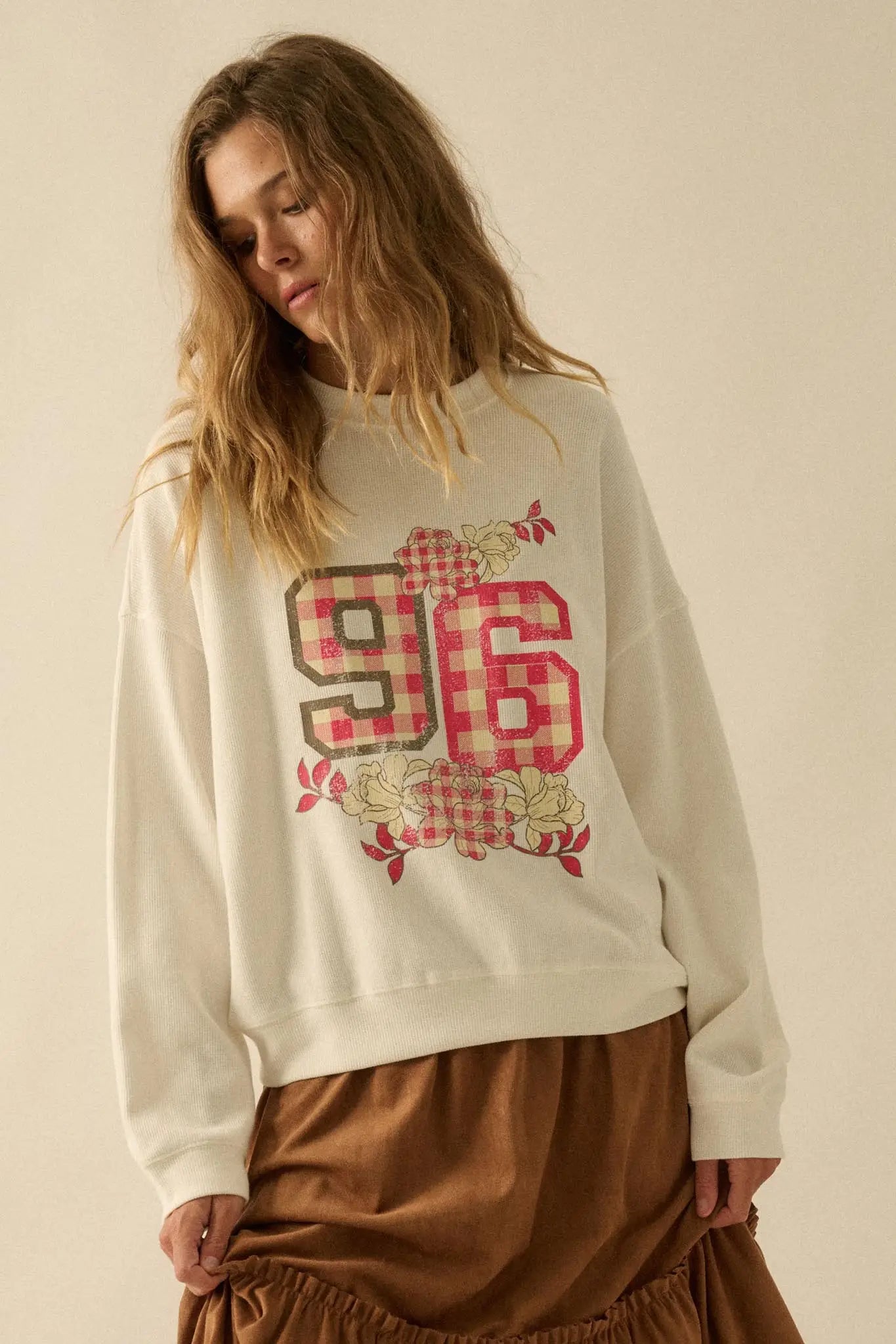 96 Vintage-Print Oversize Thermal Graphic Top