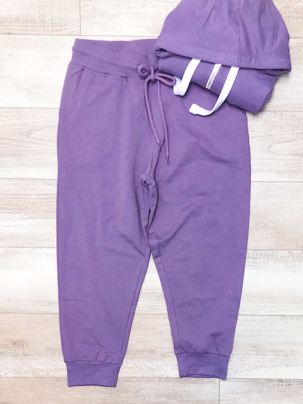 *New* Dusty Purple Capri Jogger
