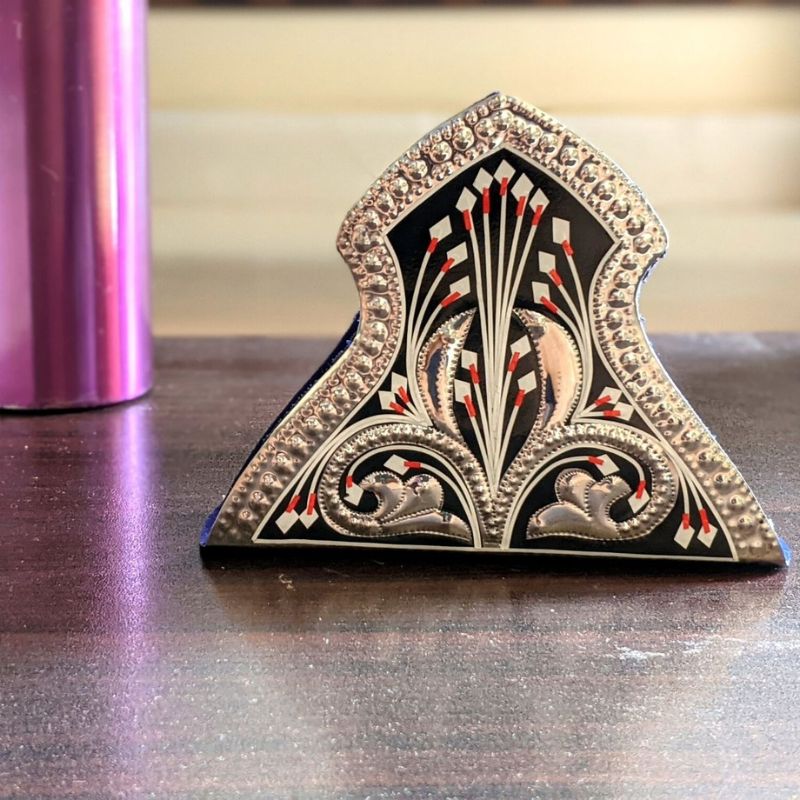 Black Chamakpatti Napkin Holder