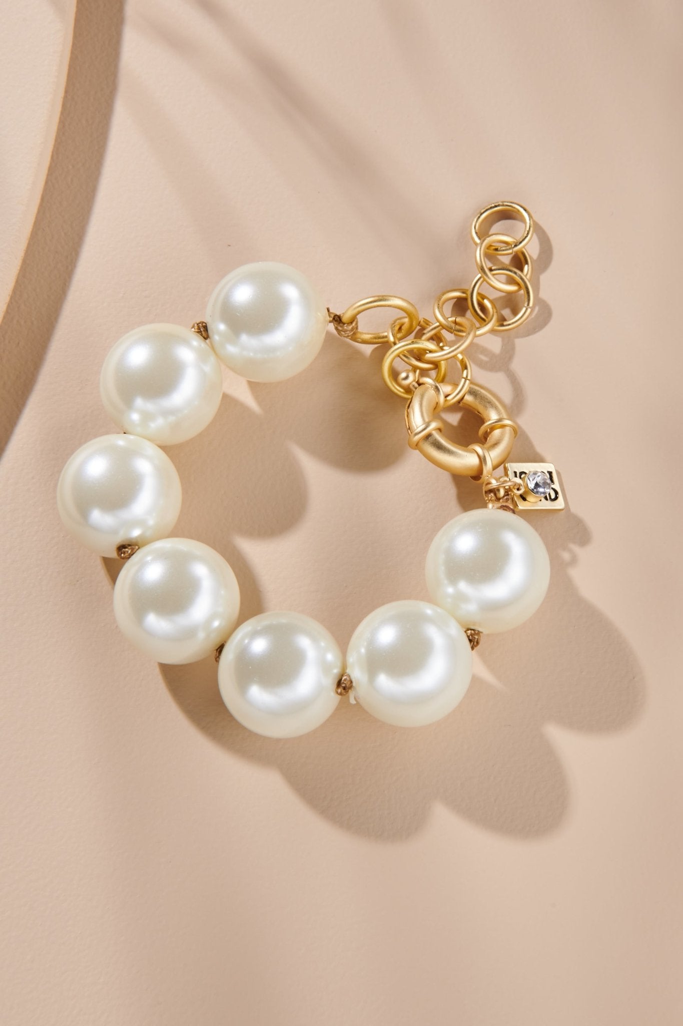 9” Saddle & Crème 17mm Knotted Pearl Bracelet