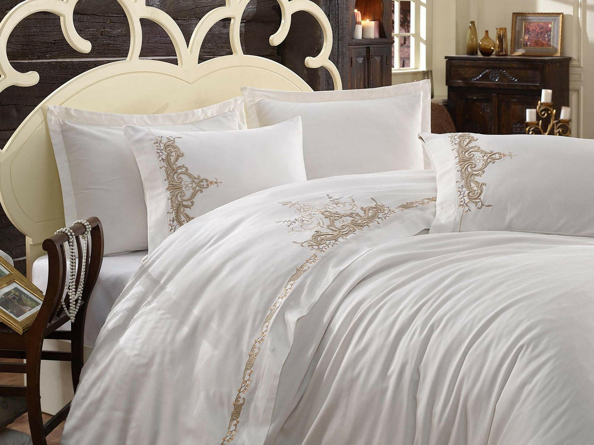 Dantela Olivia - Embroidered Luxury Duvet Cover Set