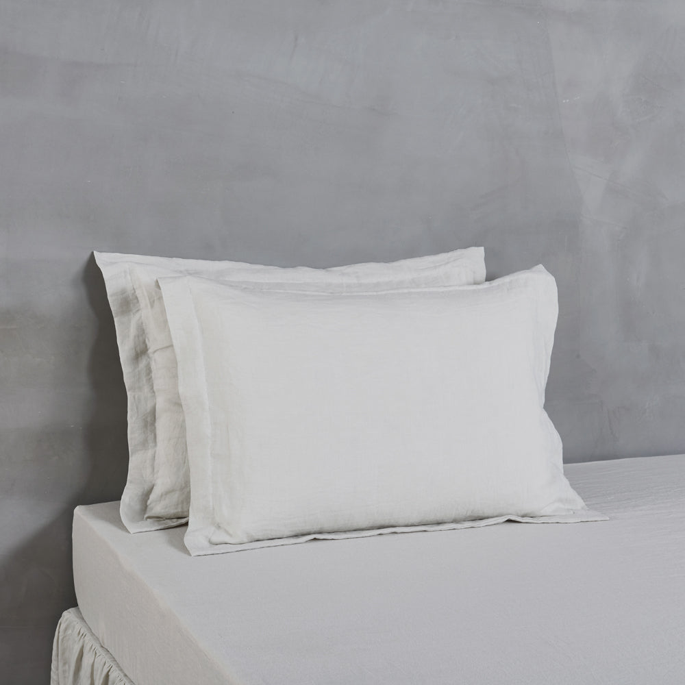 Flanged Linen Pillowcases (set of 2)  Stone Gray