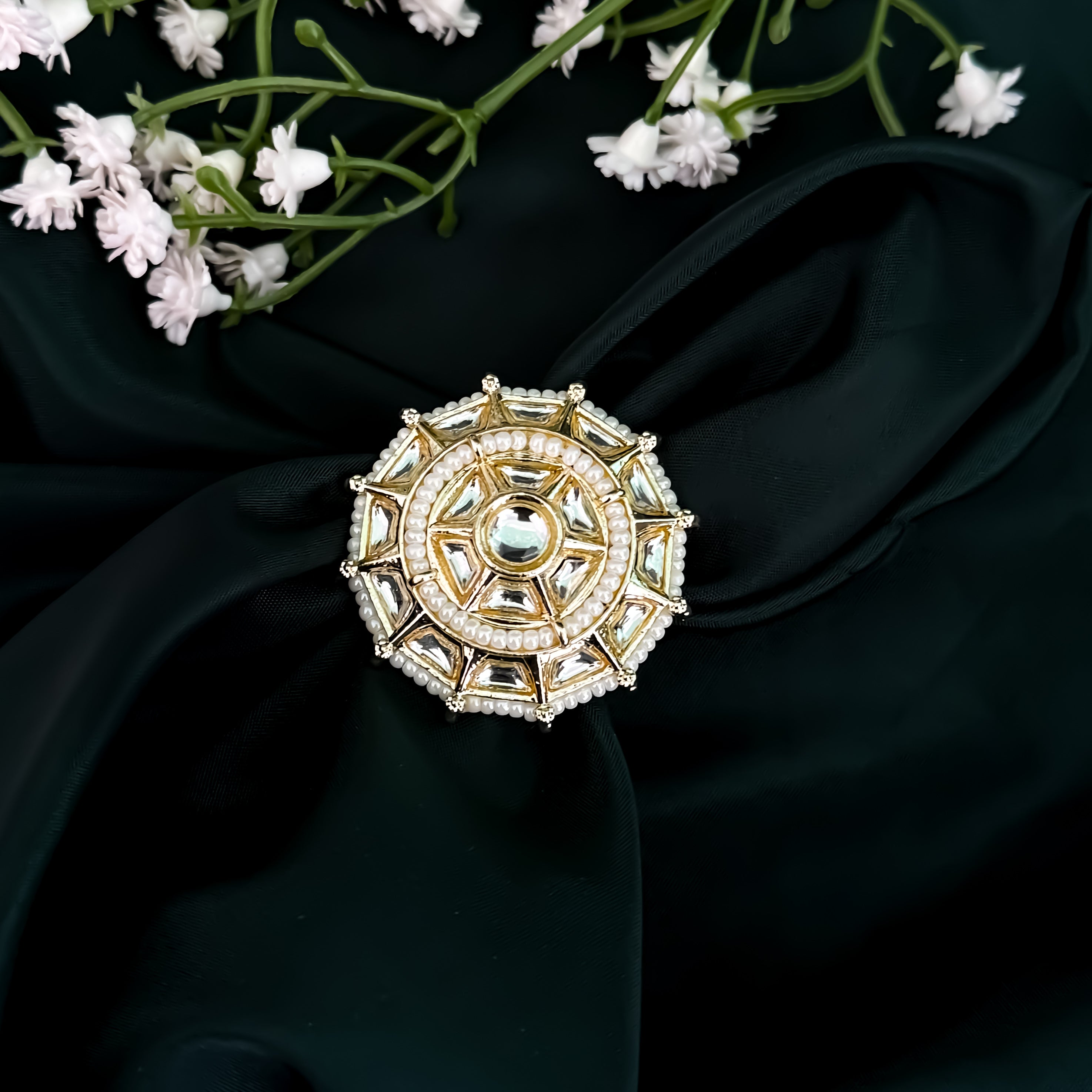 Aamrin Dabi Kundan Adjustable Ring- Golden