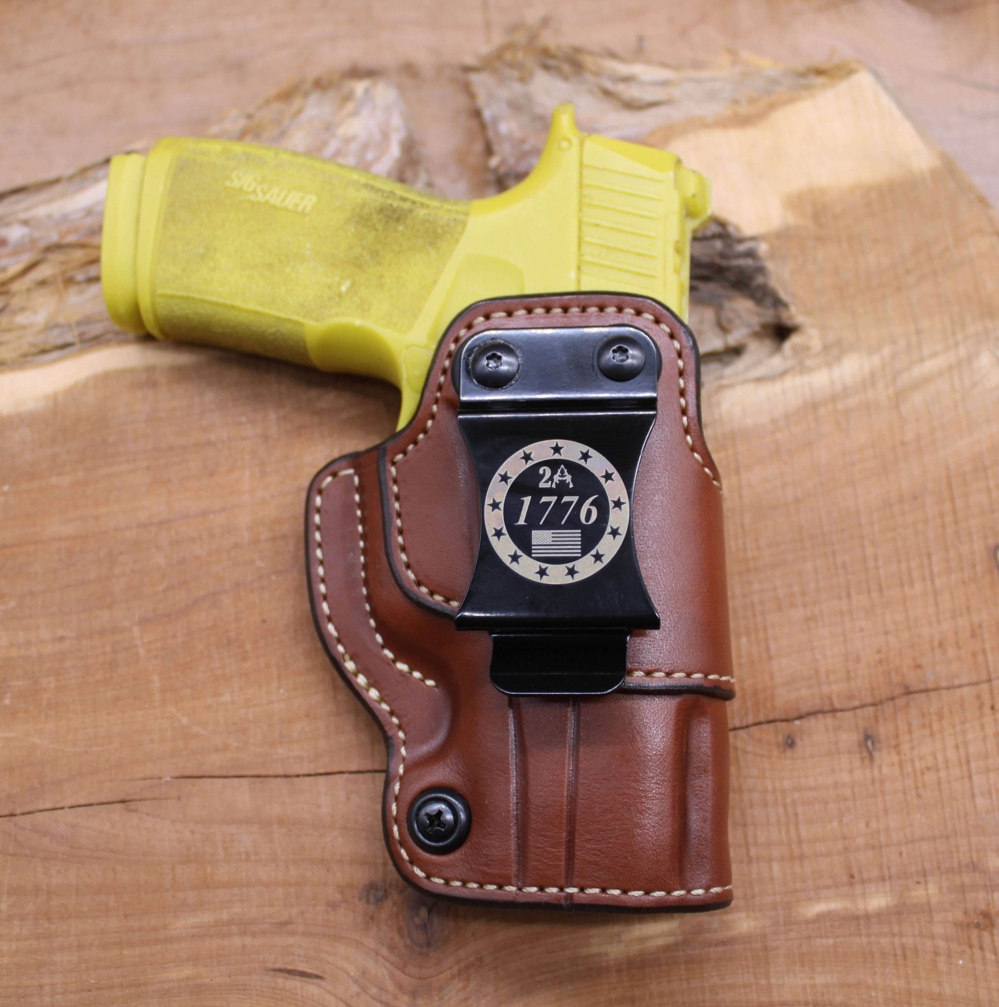 *In Stock* RH IWB for Sig Sauer P365X Macro in Saddle Oil Finish w/Metal Belt Clip