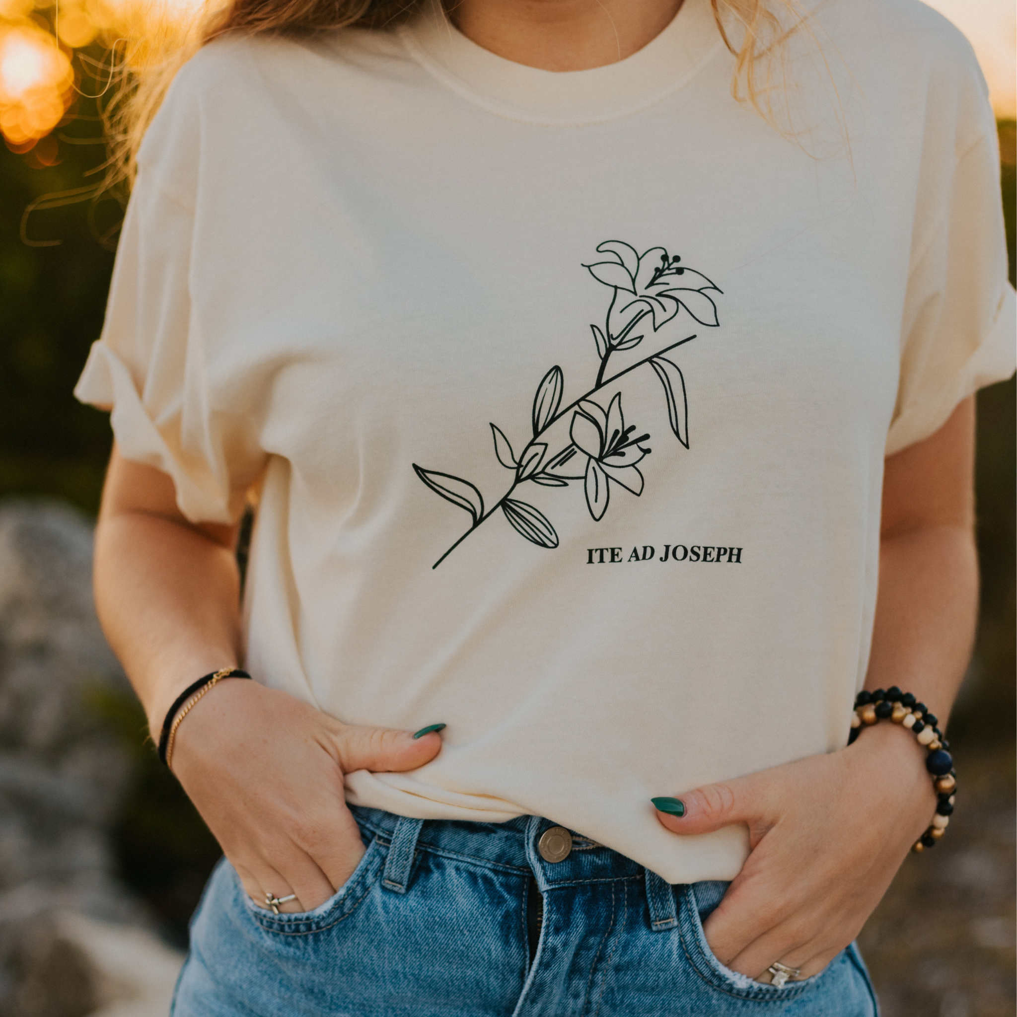 "Ite Ad Joseph" / St. Joseph T-Shirt