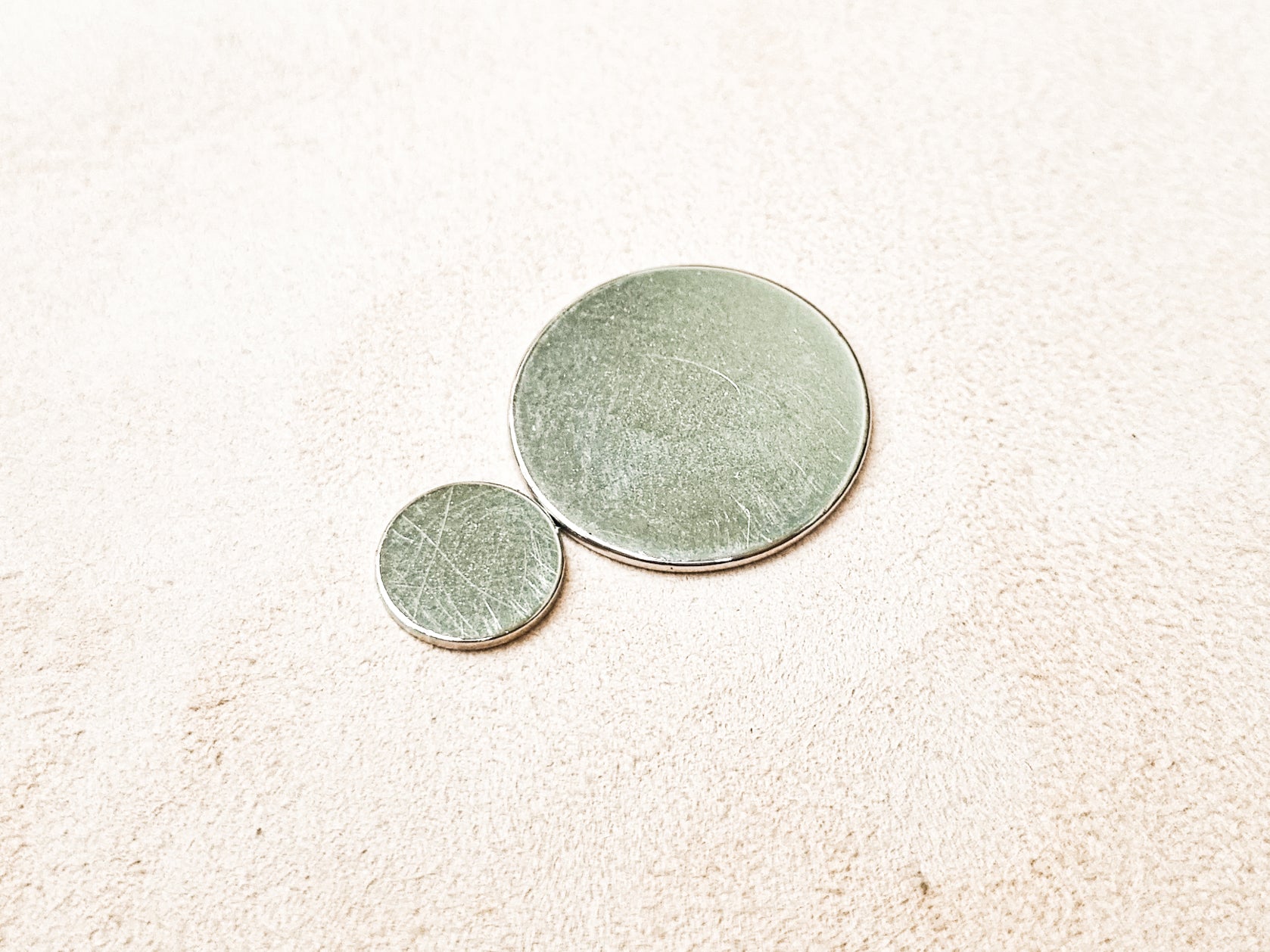 d10x1 mm Round Neodymium Magnets (N42) for Boxmaking and Other Crafts (min. order 50 magnets)