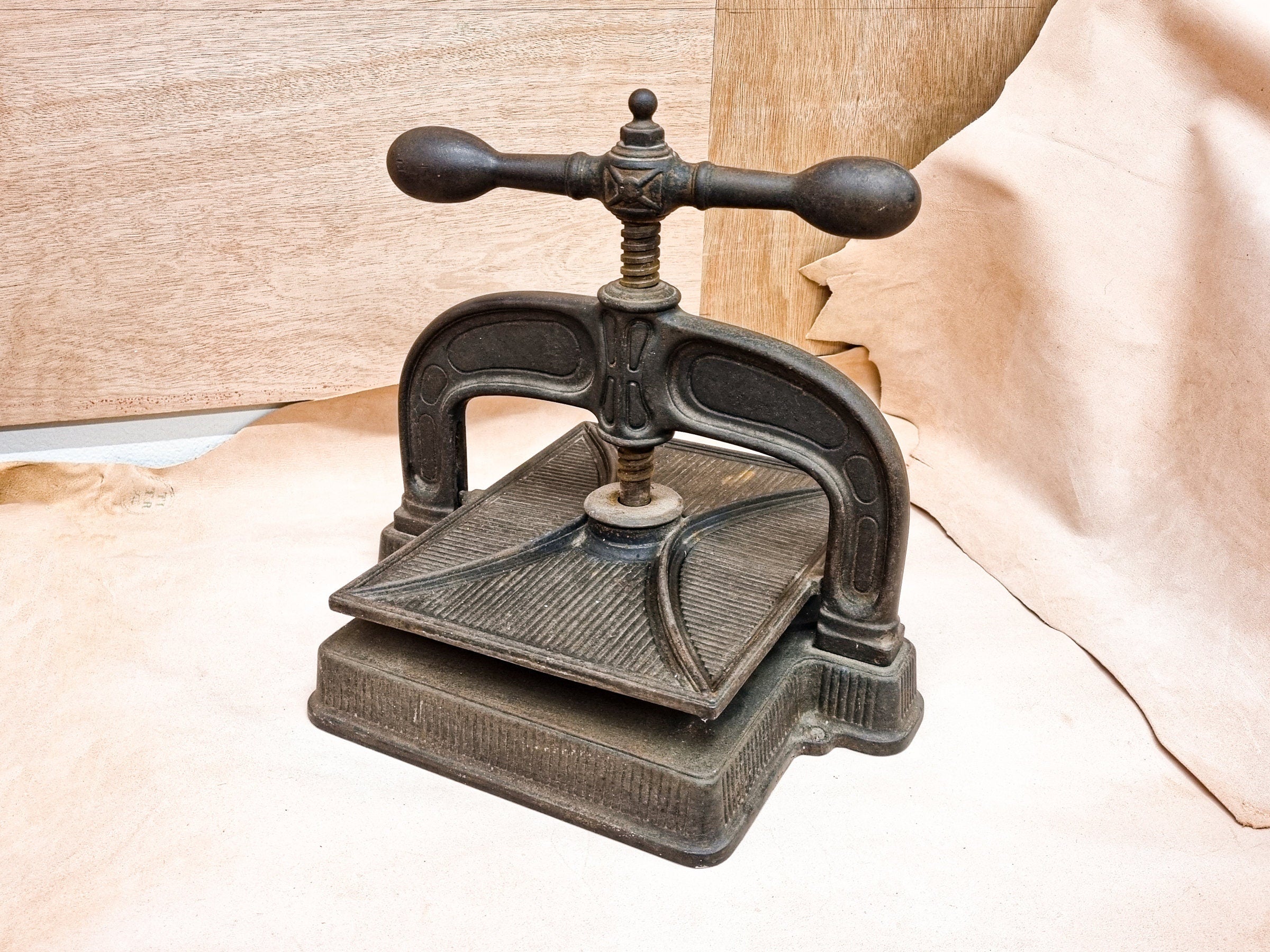 Antique Victorian Cast Iron Copying Press / Book Press