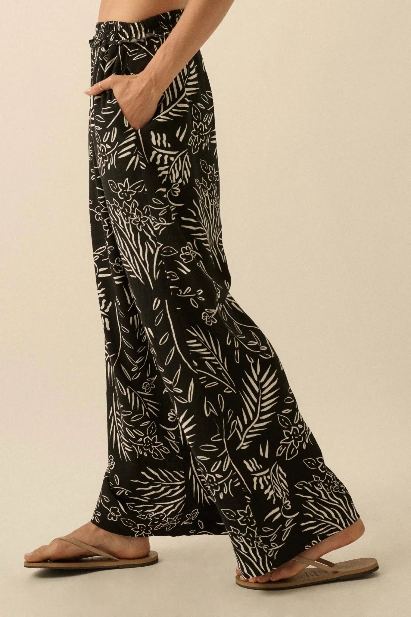 Artful Blooms Floral Wide-Leg Pants